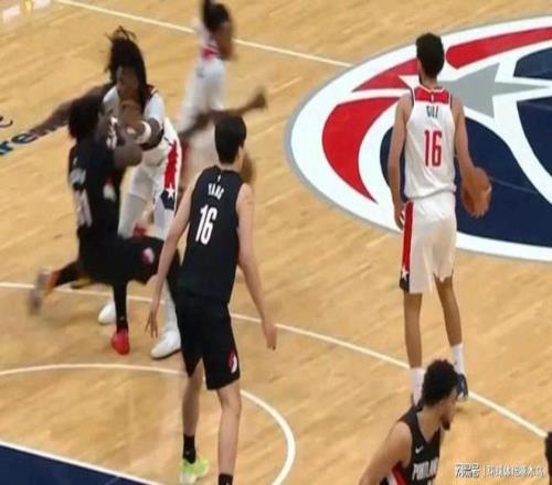 米切尔妙传,赫迪拉射门,得分,yy易游体育官方,yy易游中国体育,YY易游体育官方网站,yy易游体育app下载